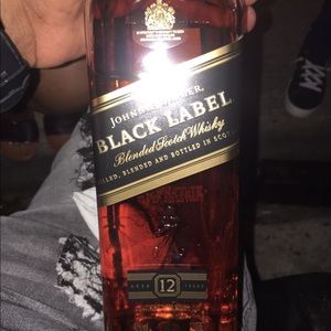 Meet your Posher, Sandy